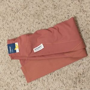 Old Navy Powersoft 7/8 length leggings NWT